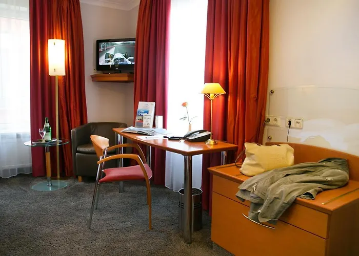 Am Elbufer Hotel